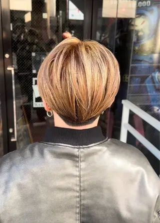 ショート カラー Konomura Neneのヘアスタイル