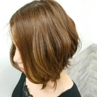 カラー ムラヤマ ユウキのヘアスタイル