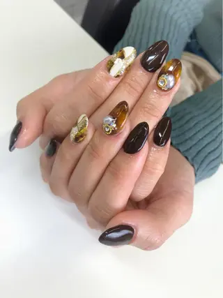 ネイル 伊藤 晴香のネイルデザイン