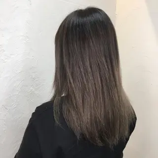 カラー garden HAIR 優月のヘアスタイル