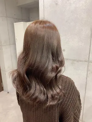 セミロング newi赤羽 HINATAのヘアスタイル