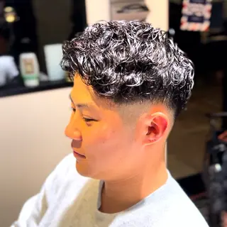 ショート パーマ メンズ メンズサロンGRIT 店長　深山一平のヘアスタイル