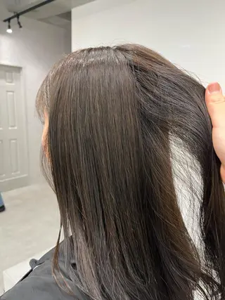 カラー 中村 彩夏のヘアスタイル