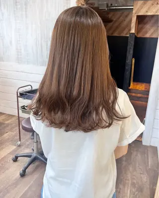 セミロング カラー 初めてでも失敗しない 透明感カラー　Miiのヘアスタイル