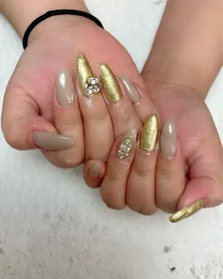ネイル Feel ‪‪☺︎‬Yuriaのネイルデザイン
