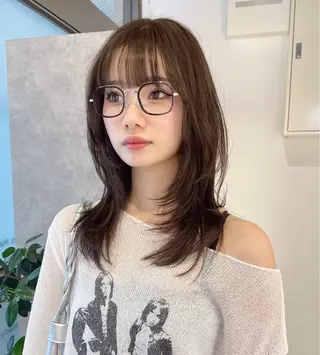 ミディアム moon/髪質改善/ ブリーチ/レイヤー☪のヘアスタイル