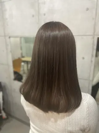ミディアム カラー パーマ ヘアアレンジ メンズ キッズ ネイル マツエク・マツパ 切りっぱなしヘアボブ ミディアムヘアRYOのヘアスタイル