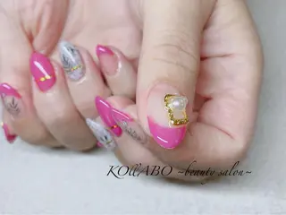 ネイル KOLLABO nailのネイルデザイン