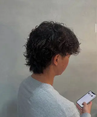 パーマ メンズ 濱崎 璃乃/ルプラボウのヘアスタイル