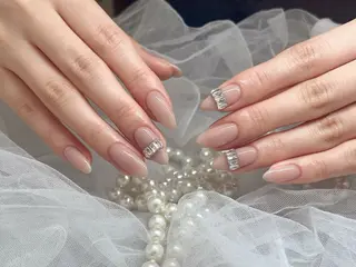 ネイル MoreGlam 新宿東口店のネイルデザイン