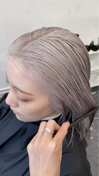 ミディアム カラー ヘアアレンジ 艶ハイトーン/ヘア アレンジAYAKAのヘアスタイル