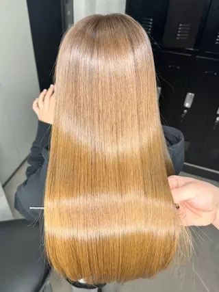 ロング カラー 新宿/レイヤーカット 髪質改善/小顔見せのヘアスタイル