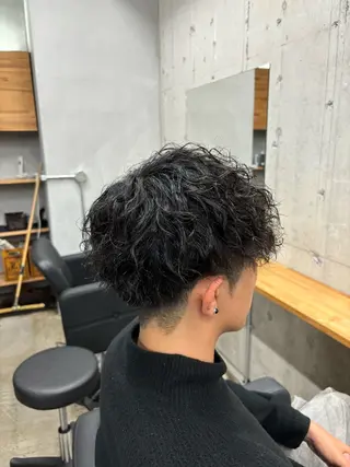 パーマ メンズ mono / Manatoのヘアスタイル