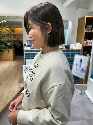 ショート カラー 水田 成美のヘアスタイル