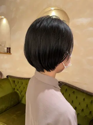ショート ボブ ホノカのヘアスタイル