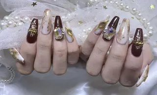 ネイル VIVIAN エイのネイルデザイン