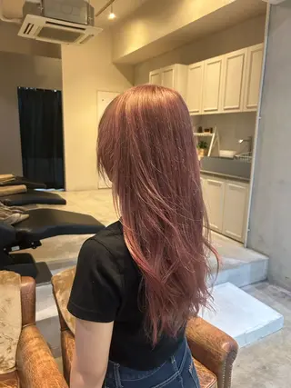 ロング カラー 髪質改善×ハイトーン レイヤー天神美容室のヘアスタイル