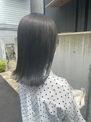 ミディアム 永田 優希のヘアスタイル