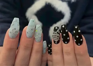 ネイル Nie Nail Shinokuboのネイルデザイン