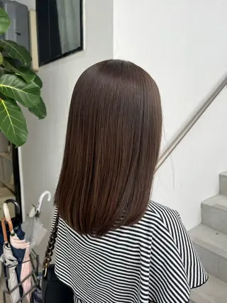 カラー 宇座 杏音のヘアスタイル