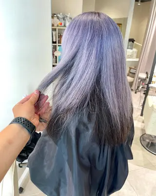 セミロング カラー 渋谷🤍ハイトーン、 エクステ🤍アミルのヘアスタイル