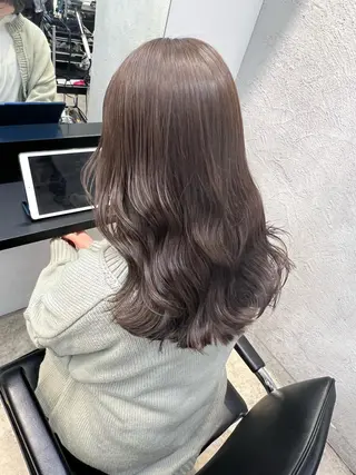 セミロング カラー 前髪顔周りカット 沼田 拓斗のヘアスタイル