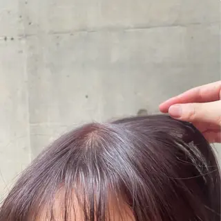 セミロング カラー 西林 伶架のヘアスタイル