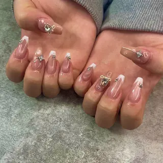 ネイル ネイルサロンマギー所属・Maggie shionのネイルデザイン