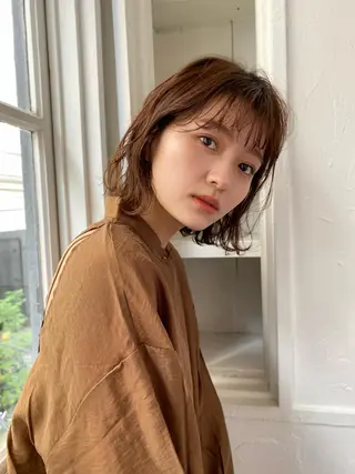 ミディアム けんもつ すずかのヘアスタイル