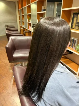 カラー 惟任 晴人のヘアスタイル