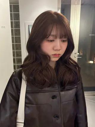 セミロング カラー 村田 りょうやのヘアスタイル