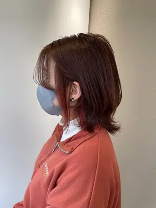 ミディアム カラー 佐々木 美帆のヘアスタイル