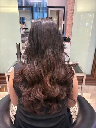 セミロング パーマ 韓国っぽ透け感カラー マンツーマン🫧なおのヘアスタイル
