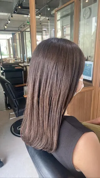 セミロング カラー FERIAあべの店 瀧本岬のヘアスタイル