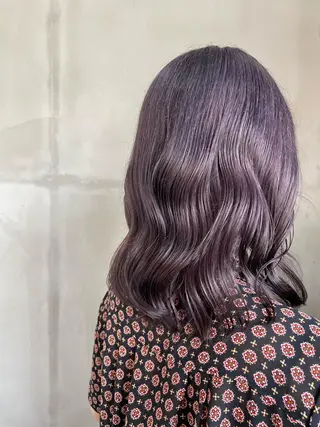 カラー 益 佑夏のヘアスタイル
