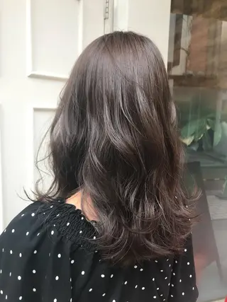 セミロング カラー uru" すずきさゆりのヘアスタイル