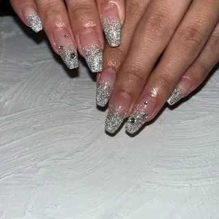 ネイル mayu 𓃠のネイルデザイン