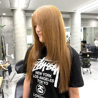 ロング カラー Runa/大人 かわいいハイトーンのヘアスタイル