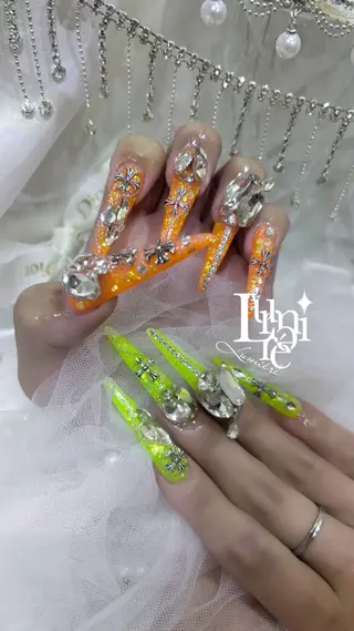 ネイル Lumière｜ ロング｜ワンホンのネイルデザイン