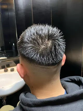 ショート メンズ 浅見 天翔のヘアスタイル