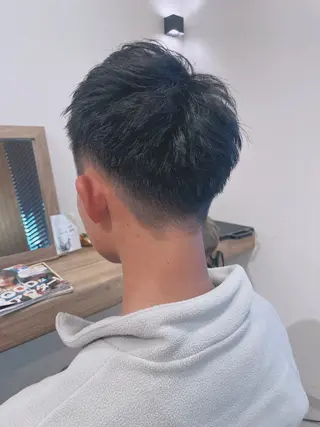 ショート メンズ やまこし 美裕樹のヘアスタイル