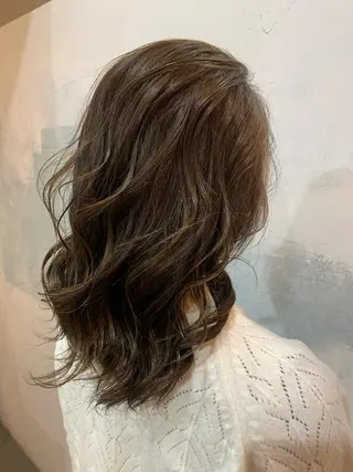 セミロング カラー 🍑艶髪✖️暖色系 ✨momoka🍑のヘアスタイル