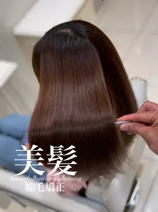 セミロング 【美髪特化・ 髪質改善】　古橋 晃のヘアスタイル
