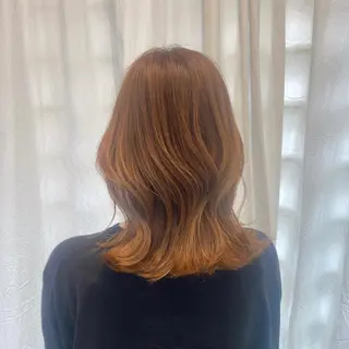 ミディアム カラー carelly 成増店所属・ツカハラ　リリカ 👒柔らかカラー👒のヘアスタイル