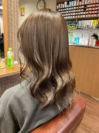 セミロング カラー liL  hair サトウリョウタのヘアスタイル