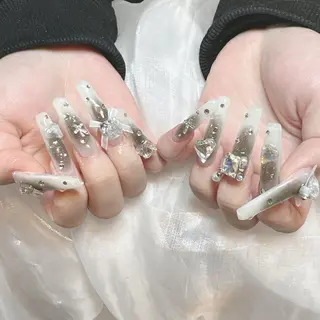 ネイル D-BEAUTY Nailsalonのネイルデザイン