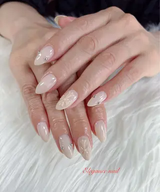 ネイル Elegance Nail本厚木店舗のネイルデザイン