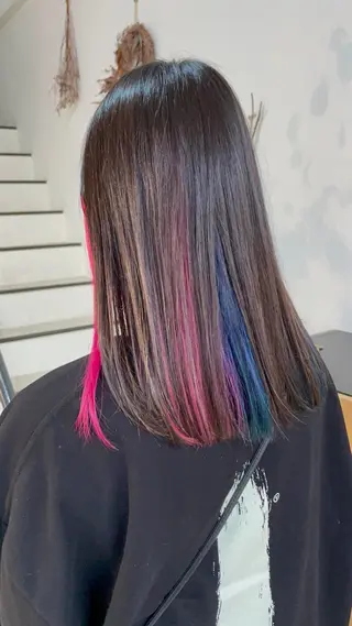 セミロング カラー 🎨カラー専門家🎨 チャーリーのヘアスタイル