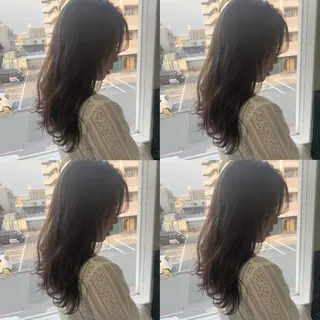 ロング カラー 袴田 伊代のヘアスタイル