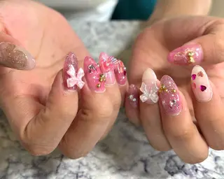 ショート 2DY NAIL SALONのネイルデザイン